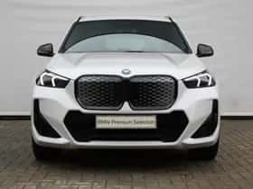 BMW iX1 (2025) thumbnail 5