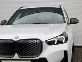 BMW iX1 (2025) thumbnail 10