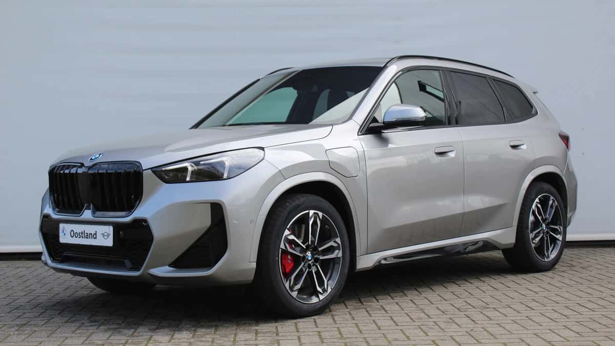 BMW X1 (2026) — foto 1