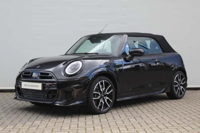 MINI Cabrio (2026) thumbnail 1