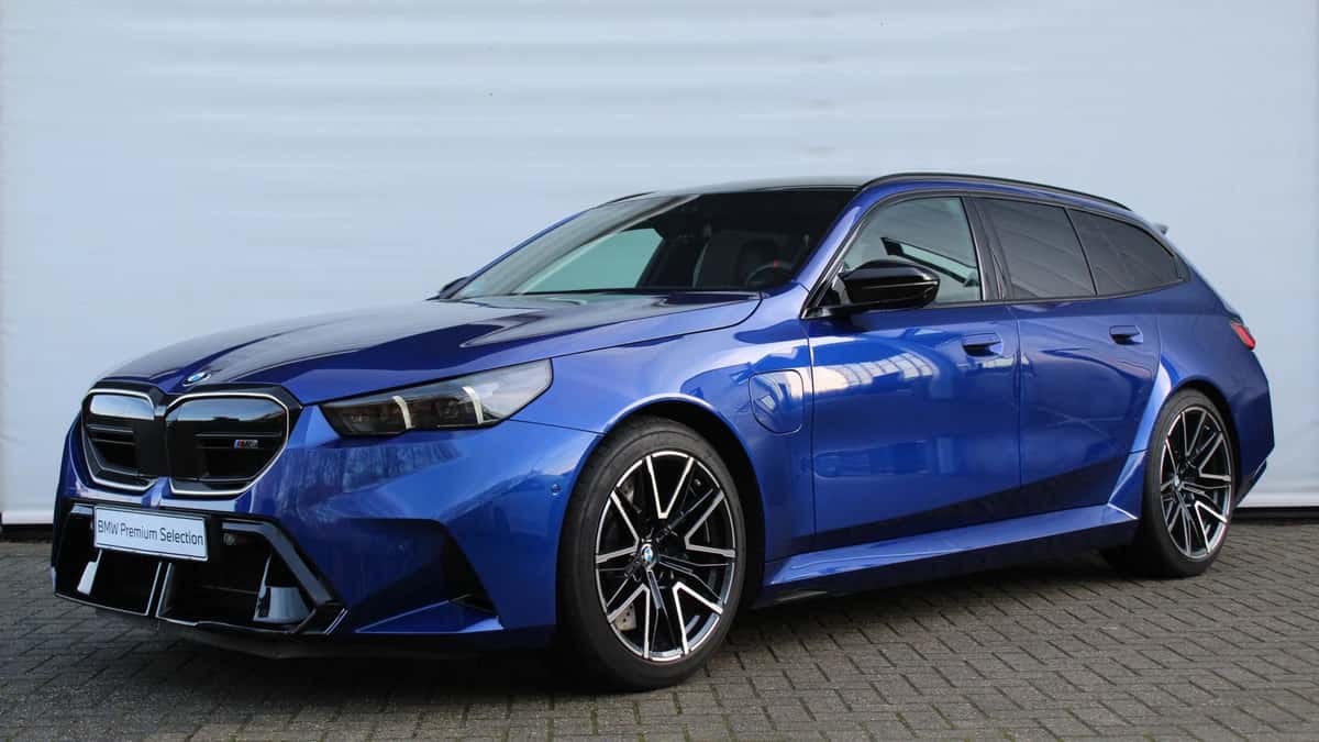 BMW M5 (2025) — foto 1