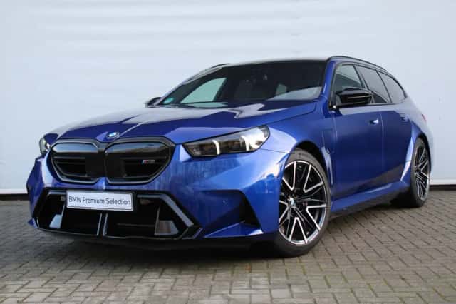 BMW M5 (2025) thumbnail 5
