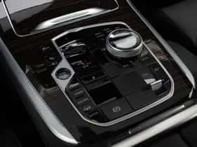 BMW X5 (2025) thumbnail 26