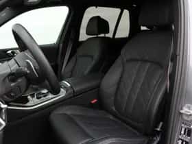 BMW X5 (2025) thumbnail 6