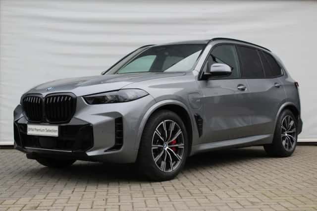 BMW X5 (2025) thumbnail 1