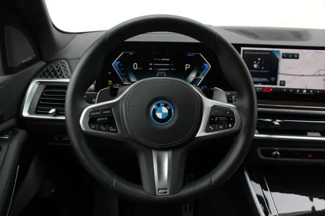 BMW X5 (2025) thumbnail 4
