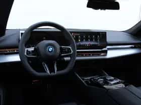 BMW i5 (2026) thumbnail 11