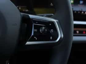 BMW i5 (2026) thumbnail 18