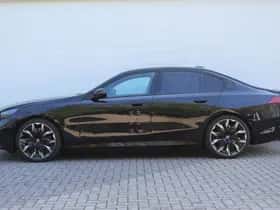 BMW i5 (2026) thumbnail 28