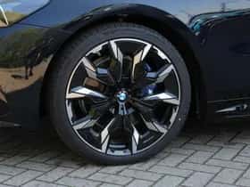 BMW i5 (2026) thumbnail 31
