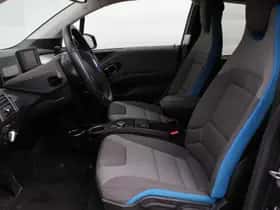 BMW i3 (2022) thumbnail 9