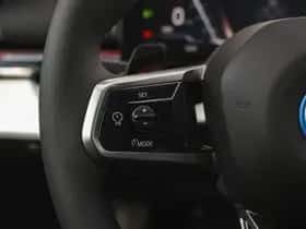 BMW i5 (2026) thumbnail 11