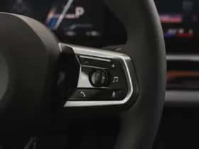 BMW i5 (2026) thumbnail 12