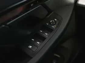 BMW i5 (2026) thumbnail 10