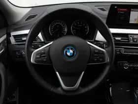 BMW X2 (2023) thumbnail 3