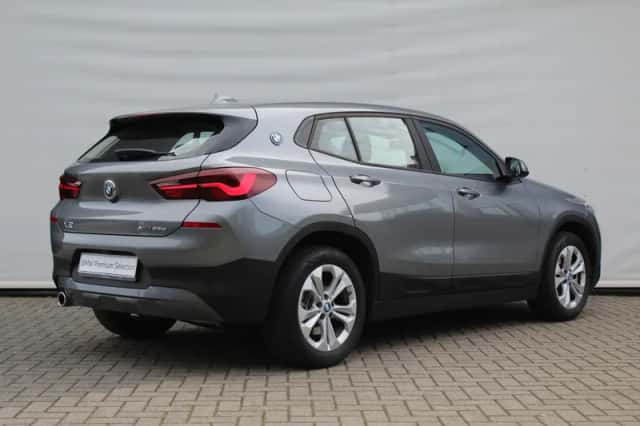 BMW X2 (2023) thumbnail 5