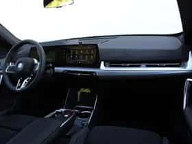 BMW iX1 (2026) thumbnail 13
