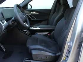 BMW iX1 (2026) thumbnail 6