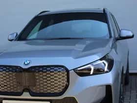 BMW iX1 (2026) thumbnail 9