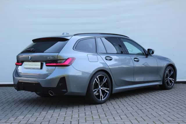 BMW 3-Serie (2025) thumbnail 2