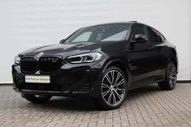 BMW X4 (2023) thumbnail 1