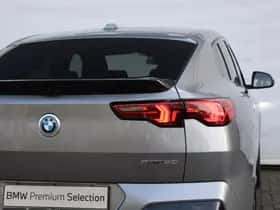 BMW iX2 (2026) thumbnail 10