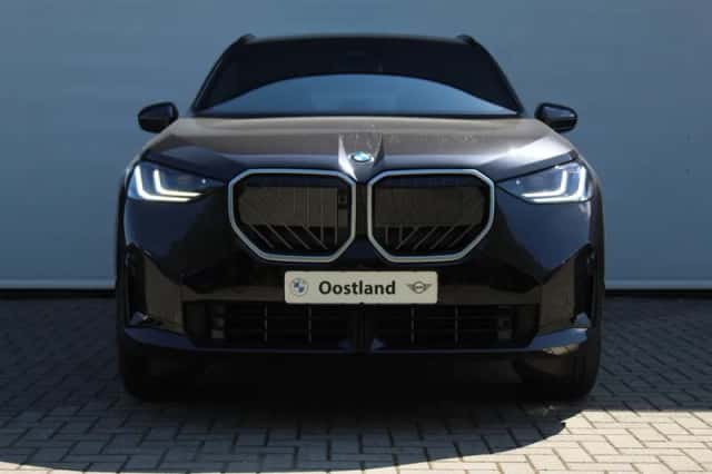 BMW X3 (2026) thumbnail 4