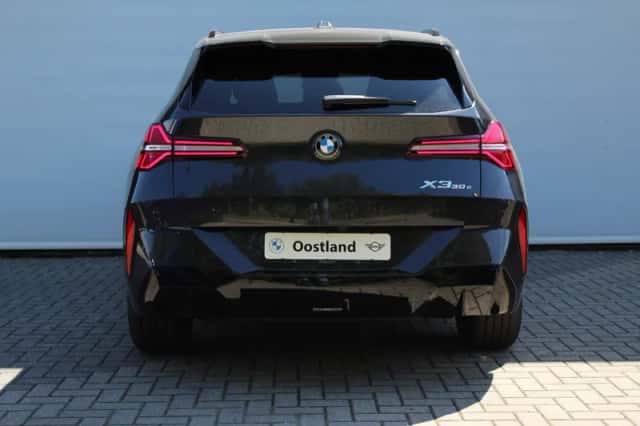 BMW X3 (2026) thumbnail 5