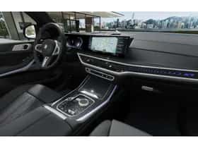 BMW X7 (2026) thumbnail 8