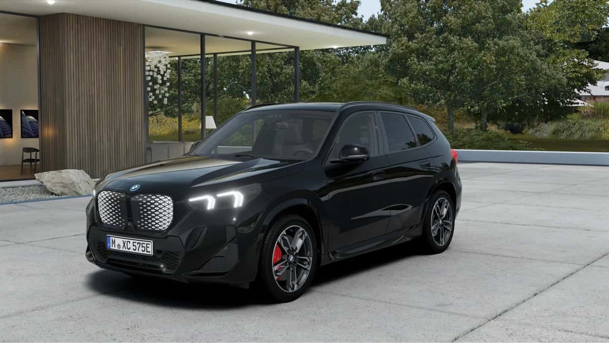 BMW iX1 (2026) — foto 1