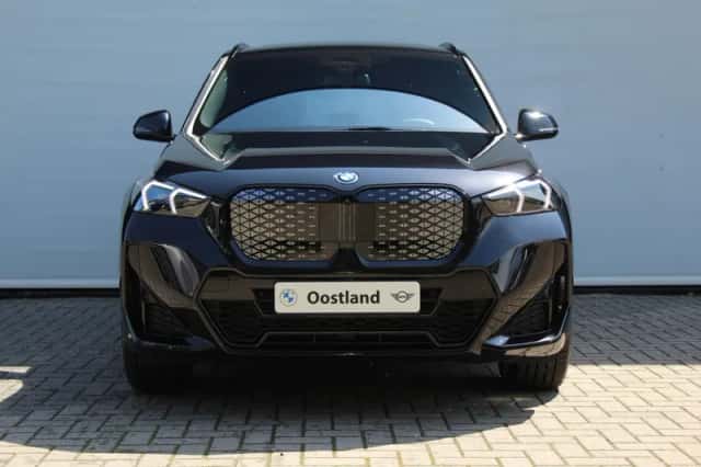BMW iX1 (2026) thumbnail 4