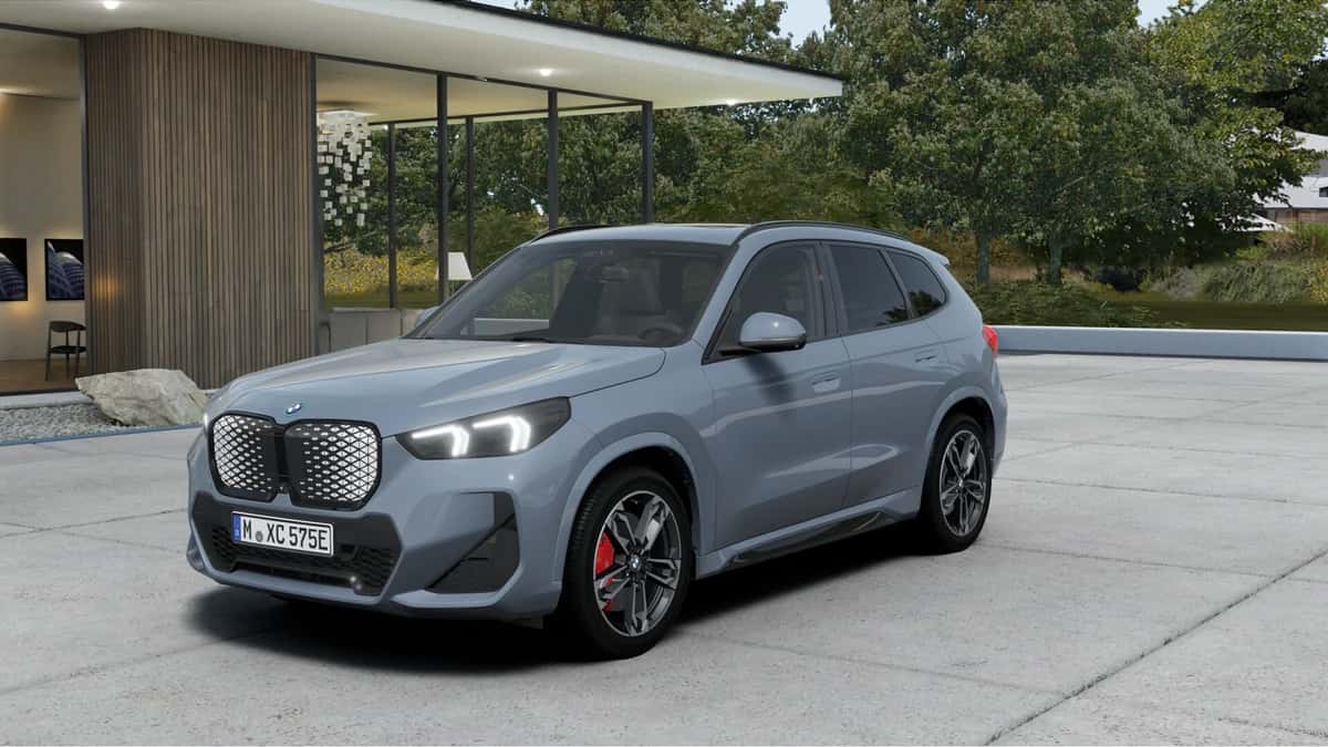 BMW iX1 (2026) — foto 1