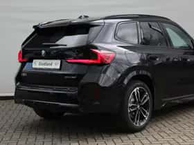 BMW iX1 (2026) thumbnail 16