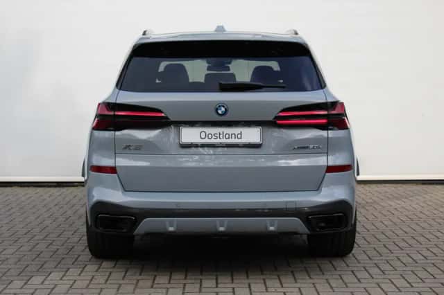 BMW X5 (2026) thumbnail 6