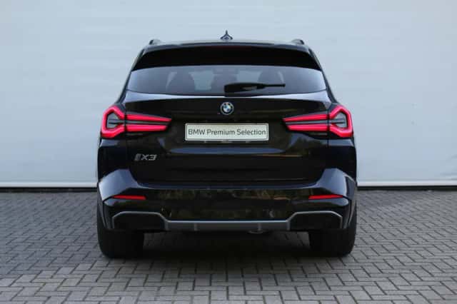 BMW iX3 (2022) thumbnail 6
