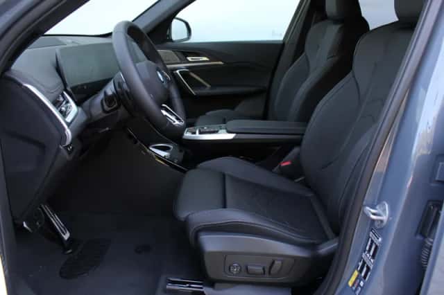 BMW X1 (2026) thumbnail 6