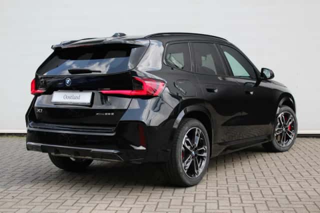 BMW X1 (2026) thumbnail 2