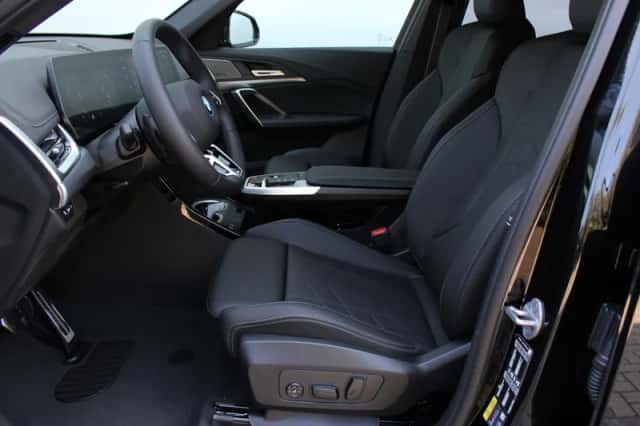 BMW X1 (2026) thumbnail 6