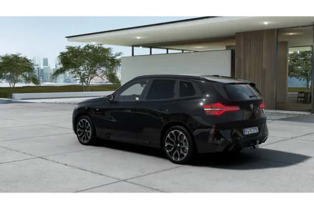 BMW X3 (2026) thumbnail 2