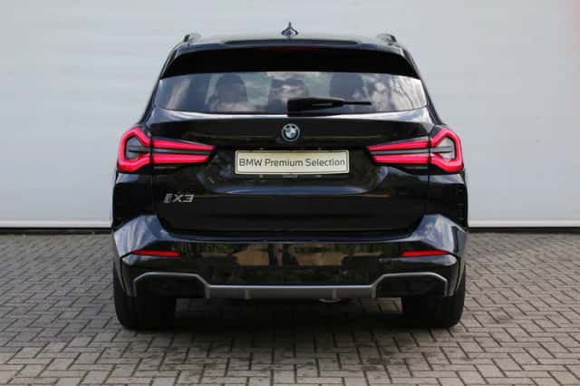 BMW iX3 (2022) thumbnail 6