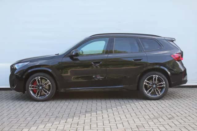 BMW iX1 (2026) thumbnail 5