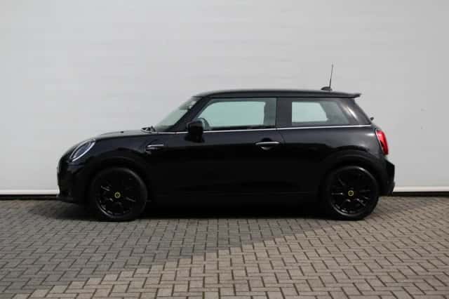 MINI Mini Electric (2024) thumbnail 5