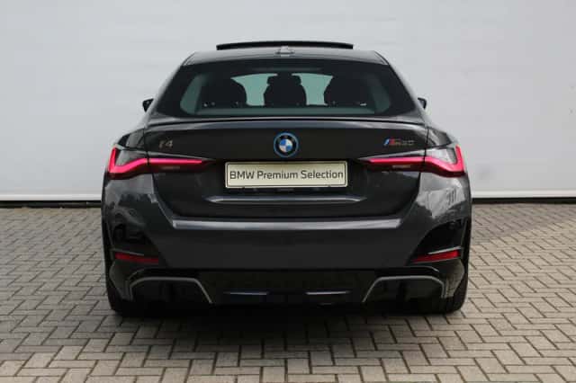 BMW i4 (2022) thumbnail 5