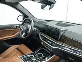BMW X5 (2024) thumbnail 13