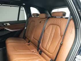 BMW X5 (2024) thumbnail 18