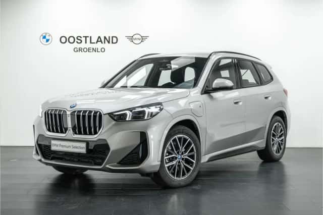 BMW X1 (2024) thumbnail 1