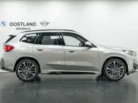 BMW X1 (2025) thumbnail 2