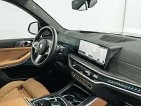BMW X5 (2025) thumbnail 12