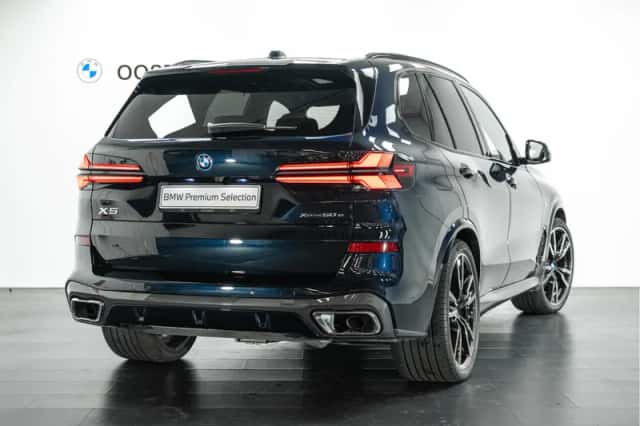 BMW X5 (2025) thumbnail 3