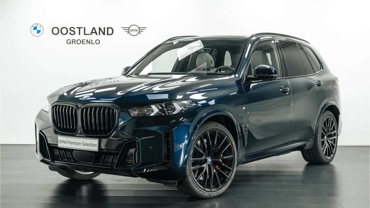 BMW X5 (2025) — foto 1